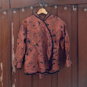 Elegant Women's Blazer with Artistic Print